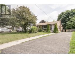 348 Winnipeg Boulevard, London East (East H), Ca