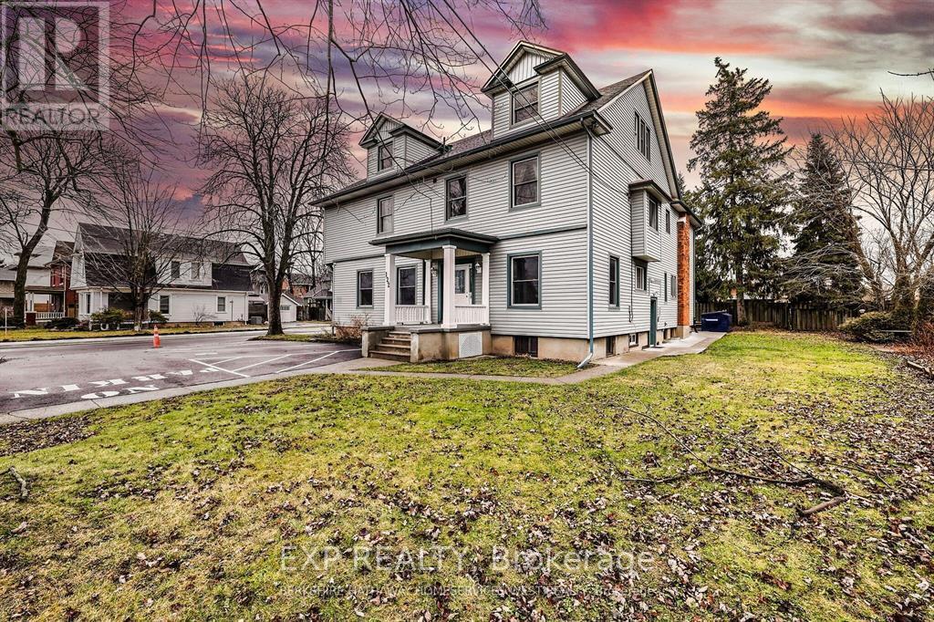 1 - 122 HELLEMS AVENUE, Welland, Ontario
