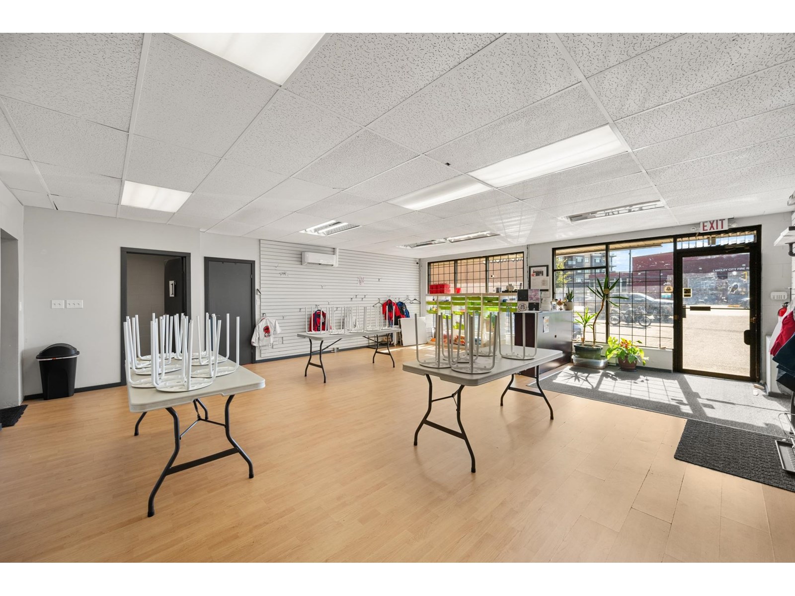 5784 203 Street, Langley, British Columbia  V3A 4H9 - Photo 6 - C8071143