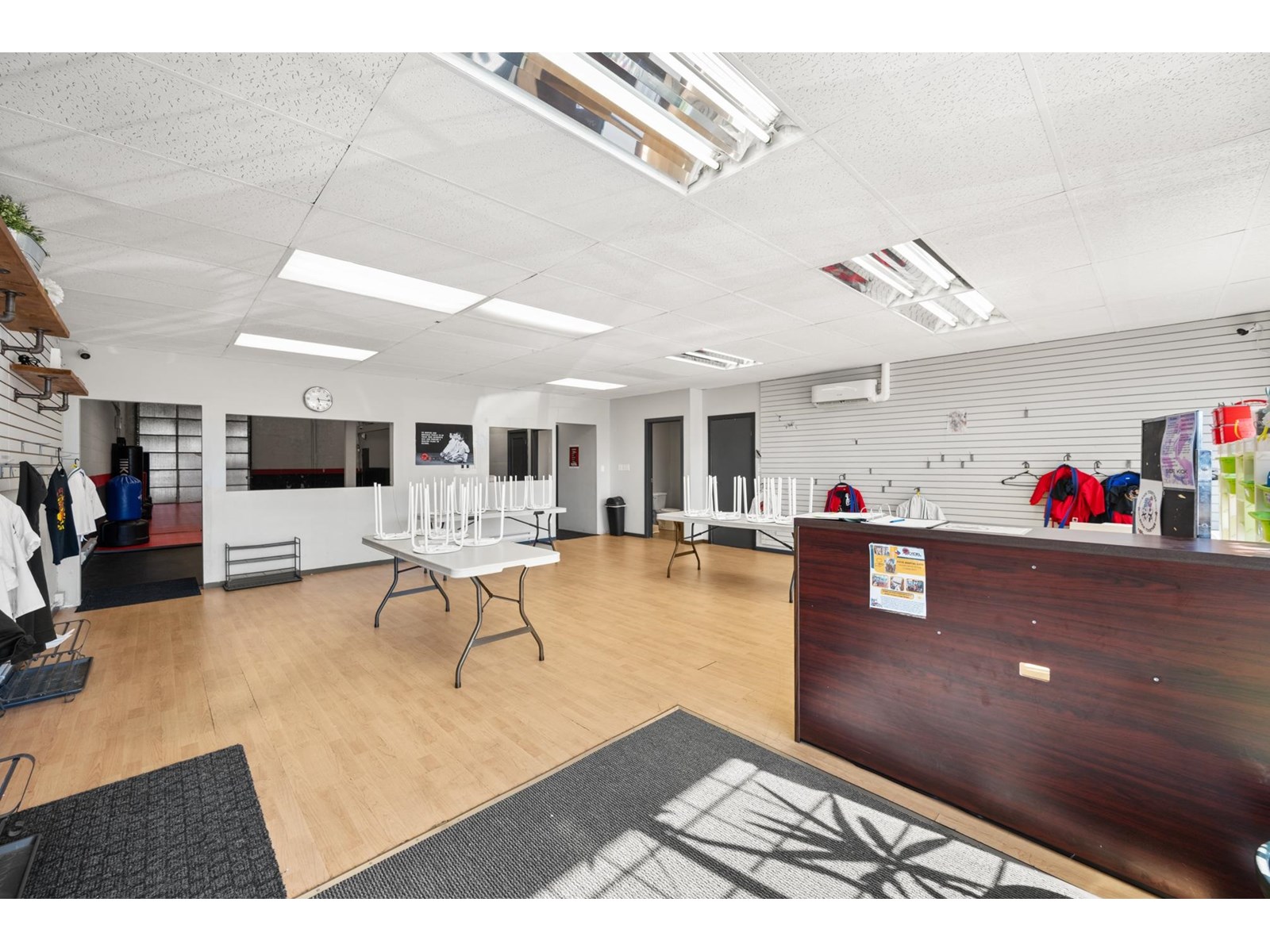 5784 203 Street, Langley, British Columbia  V3A 4H9 - Photo 3 - C8071143