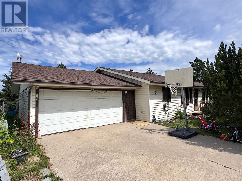 167 1 Street S, Edberg, Alberta  T0B 0J0 - Photo 2 - A2243189