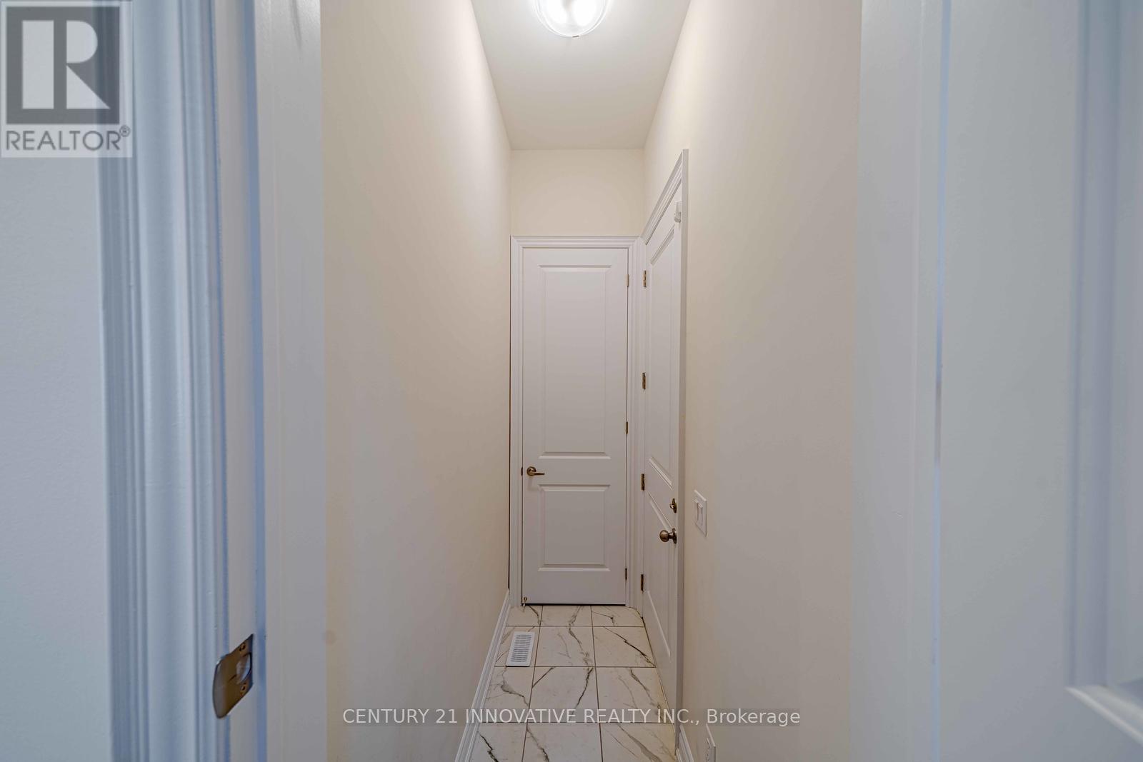 110 Dorian Drive, Whitby, Ontario  L1P 0C8 - Photo 11 - E12316086