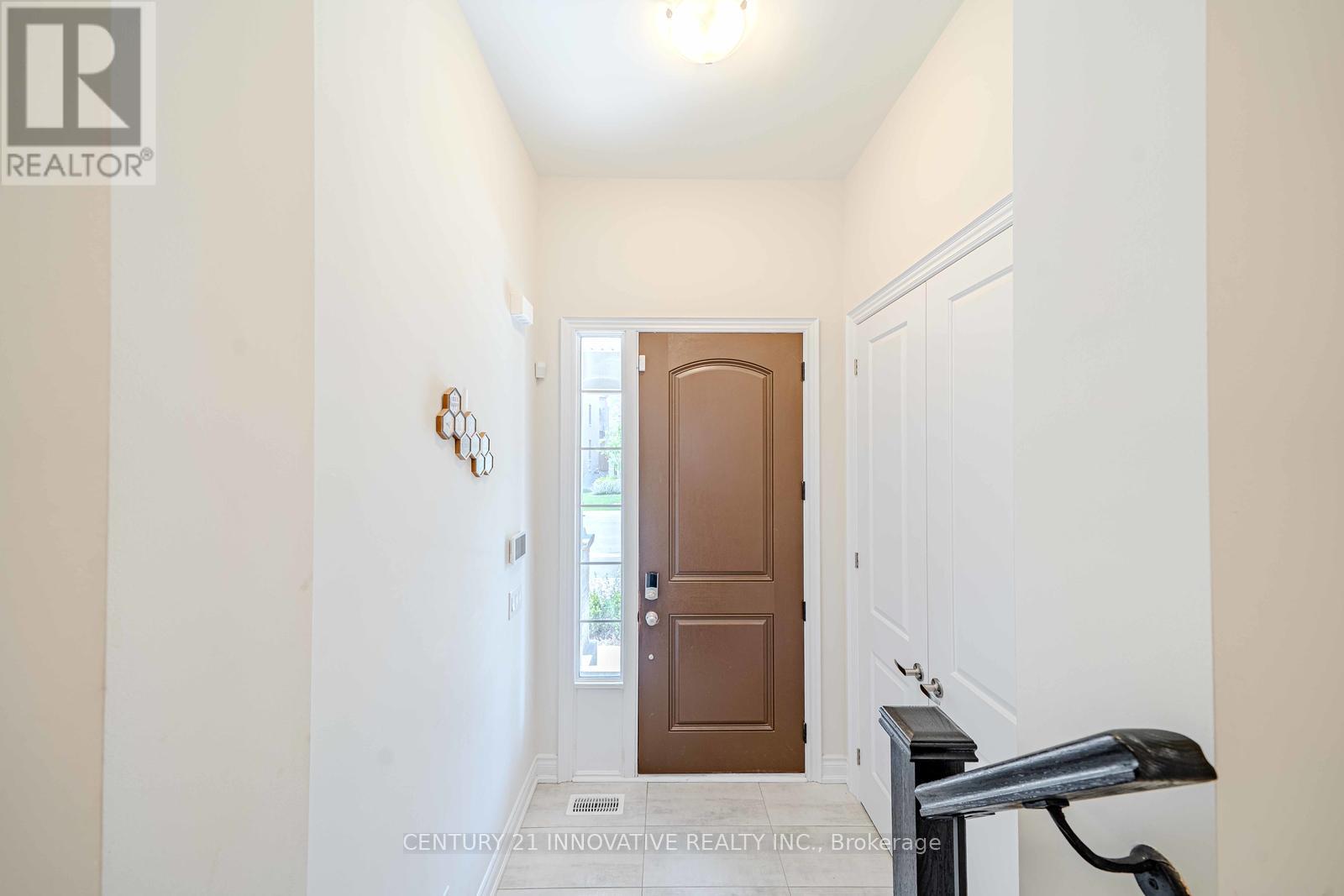 110 Dorian Drive, Whitby, Ontario  L1P 0C8 - Photo 3 - E12316086