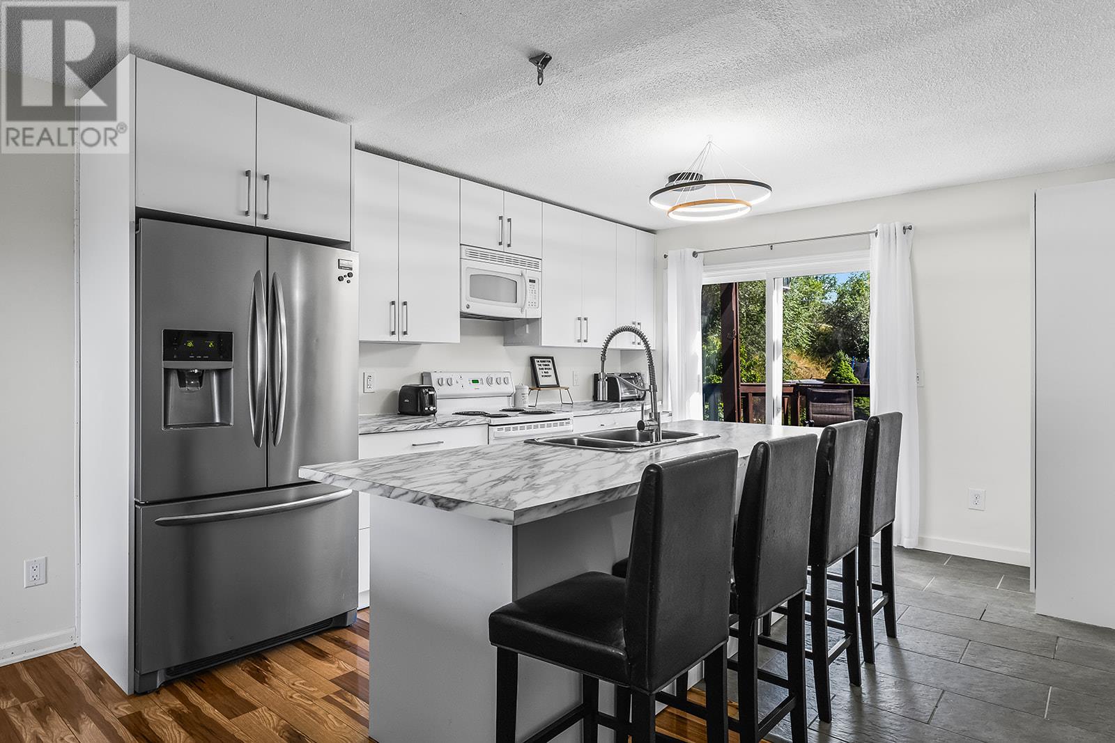 Property at 675 Webster Road image 4