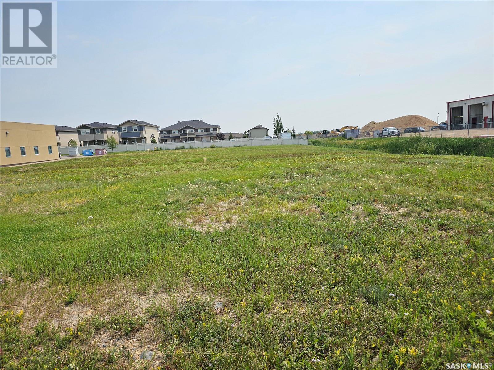 731 Centennial Drive, Martensville, Saskatchewan  S0K 2T0 - Photo 3 - SK014224