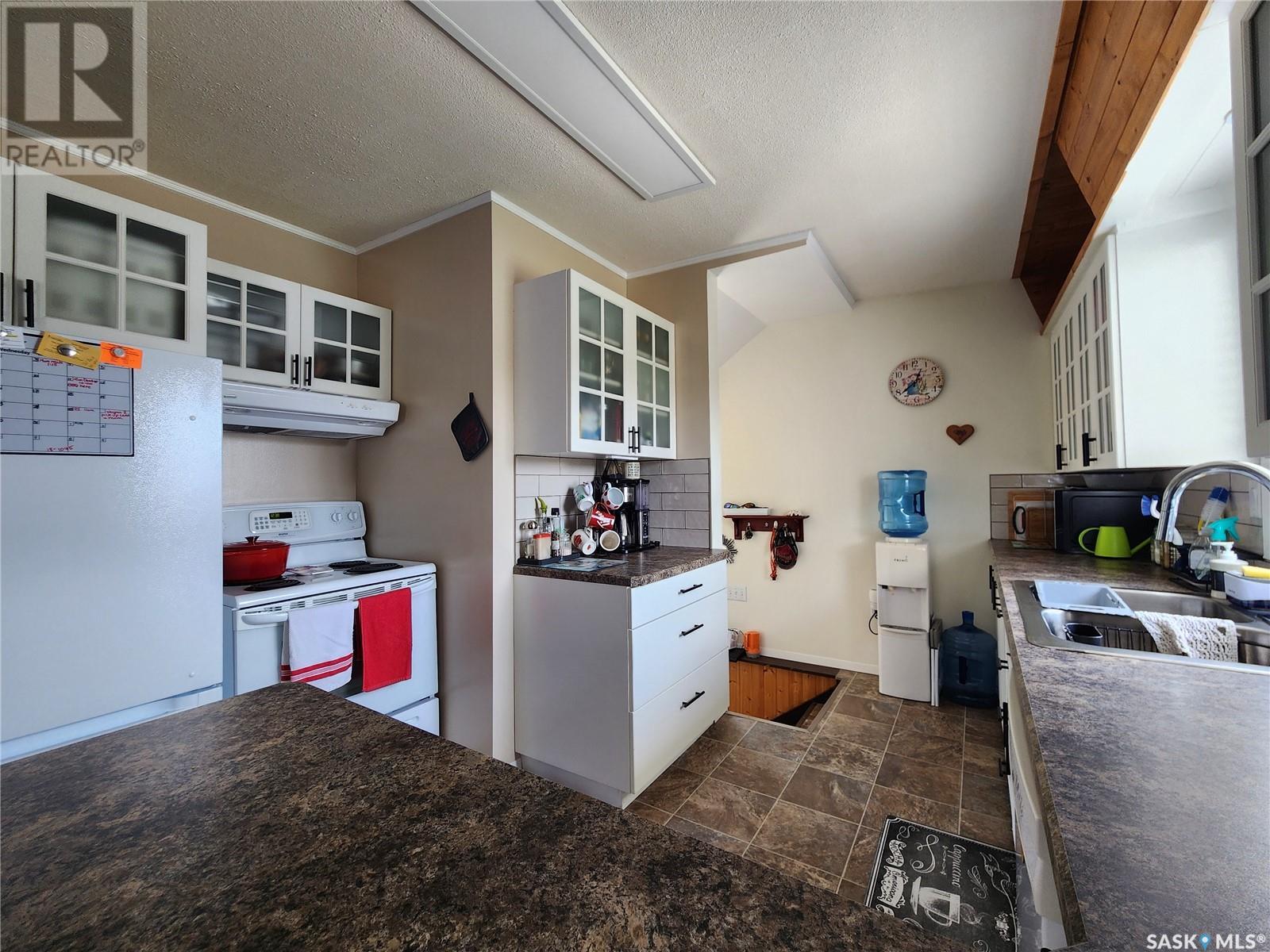 559 6th Avenue W, Melville, Saskatchewan  S0A 2P0 - Photo 17 - SK014161