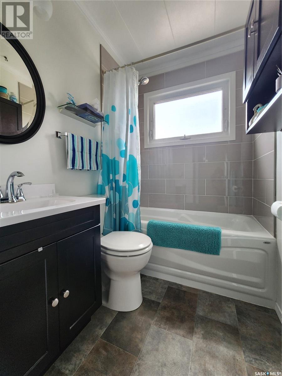 559 6th Avenue W, Melville, Saskatchewan  S0A 2P0 - Photo 33 - SK014161