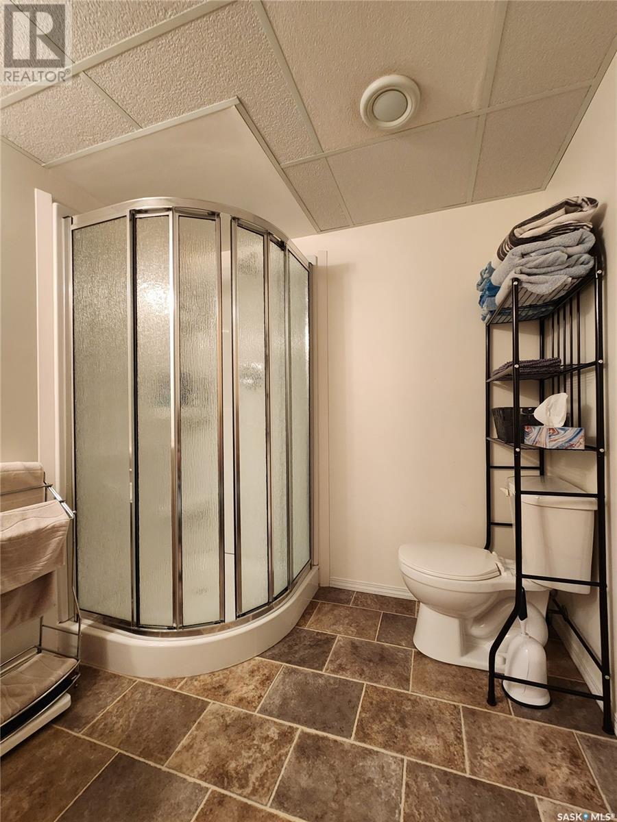 559 6th Avenue W, Melville, Saskatchewan  S0A 2P0 - Photo 36 - SK014161