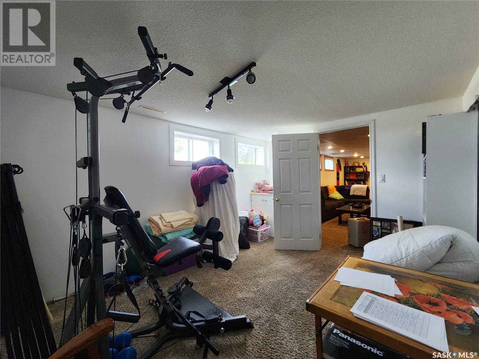 559 6th Avenue W, Melville, Saskatchewan  S0A 2P0 - Photo 43 - SK014161