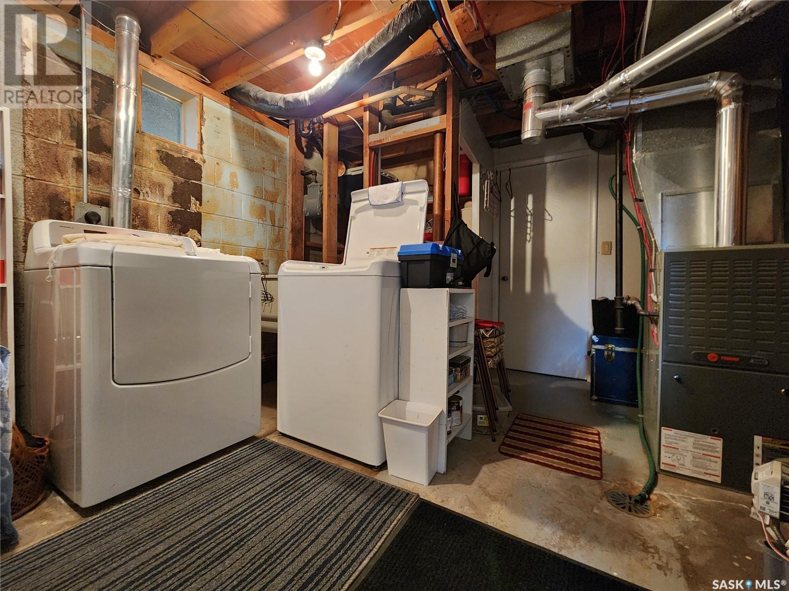 559 6th Avenue W, Melville, Saskatchewan  S0A 2P0 - Photo 46 - SK014161