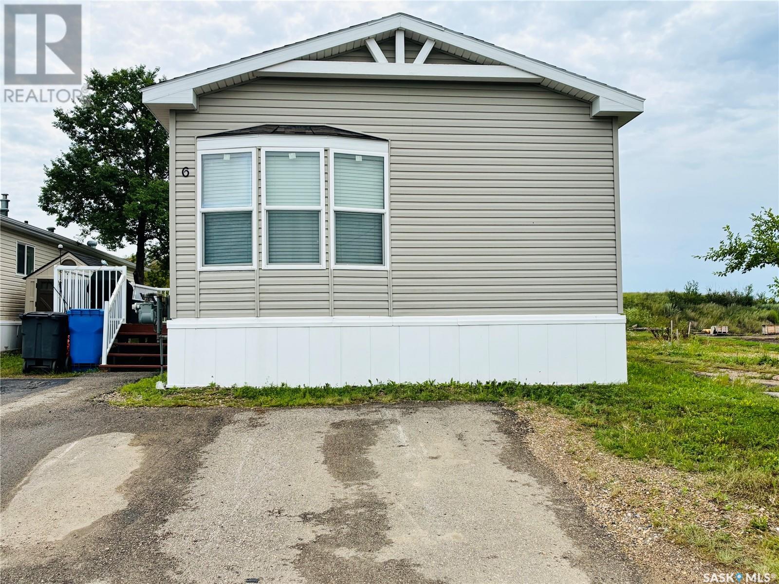 6 2004 Alice ROAD, Estevan, Saskatchewan