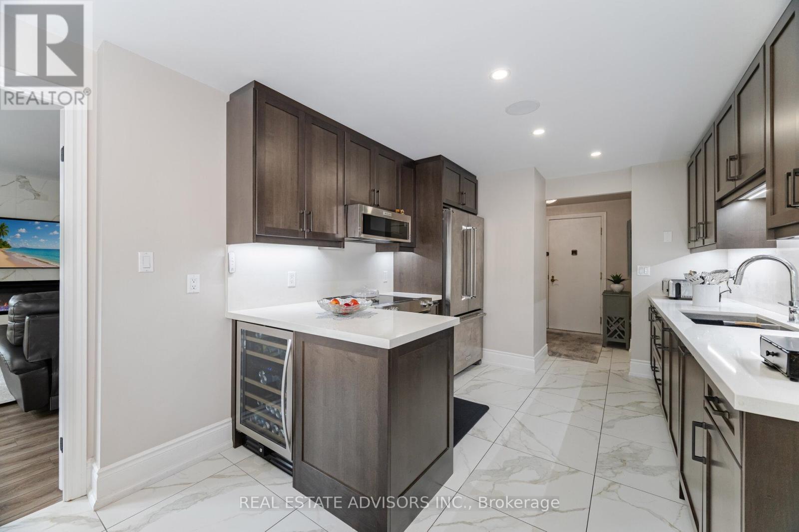 313 - 53 Woodbridge Avenue, Vaughan, Ontario  L4L 9K9 - Photo 18 - N12316130