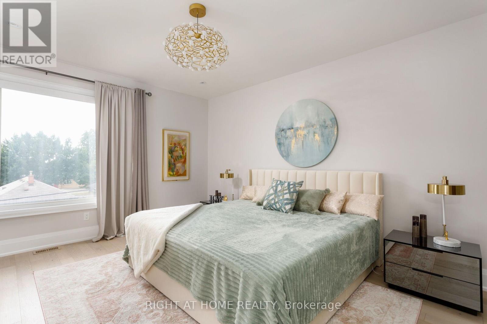 175 Hay Avenue, Toronto, Ontario  M8Z 1G3 - Photo 21 - W12316046