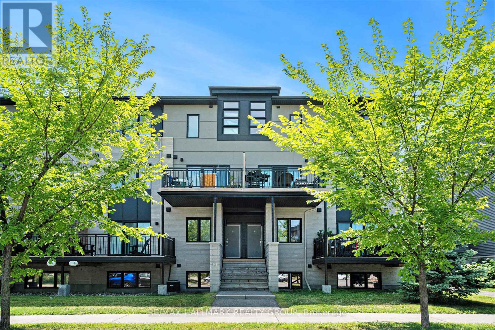 Property at C - 450 VIA VERONA AVENUE image 1