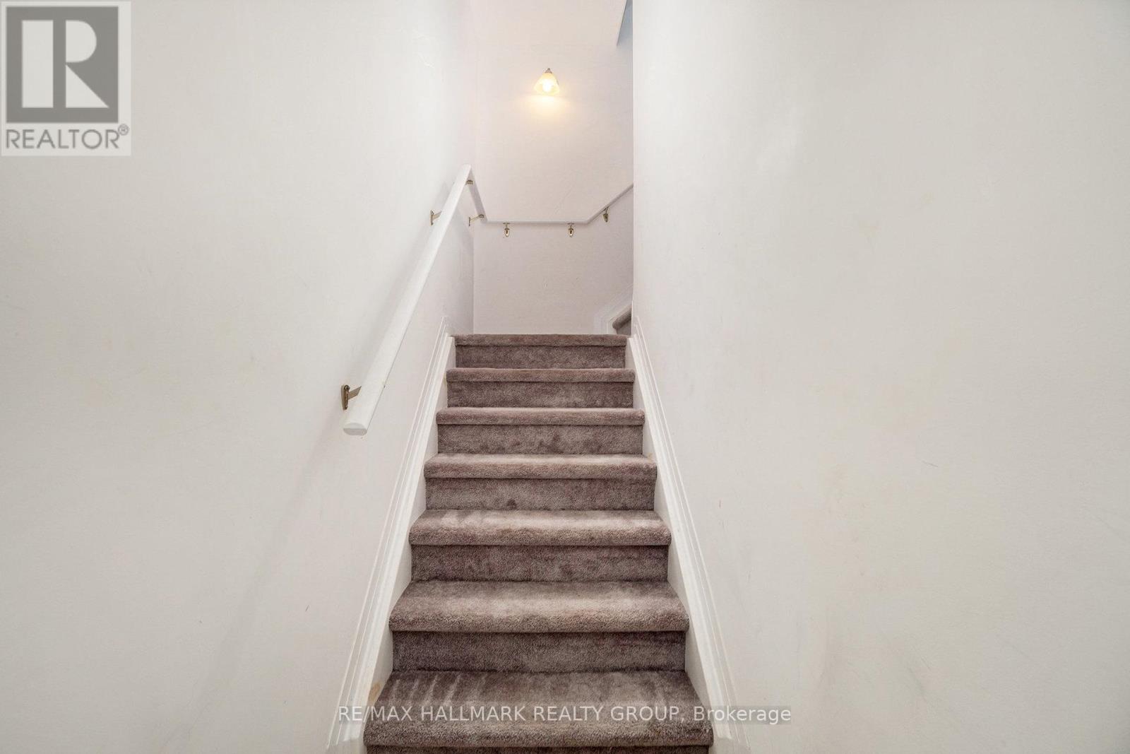 Property at C - 450 VIA VERONA AVENUE image 3
