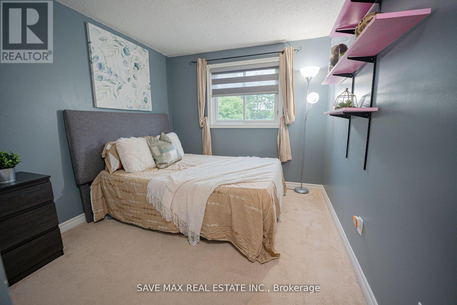 92 Highland Crescent, Kitchener, Ontario  N2M 5C1 - Photo 13 - X12316142