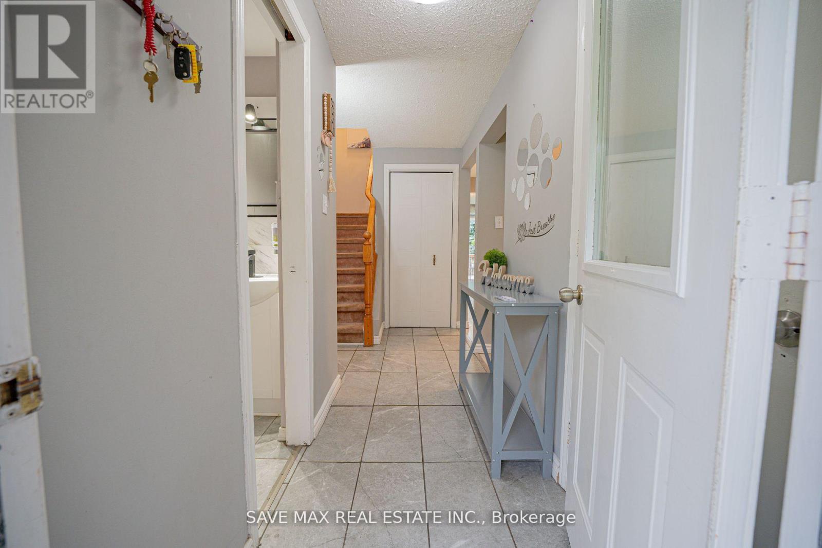 Property at 92 HIGHLAND CRESCENT image 3