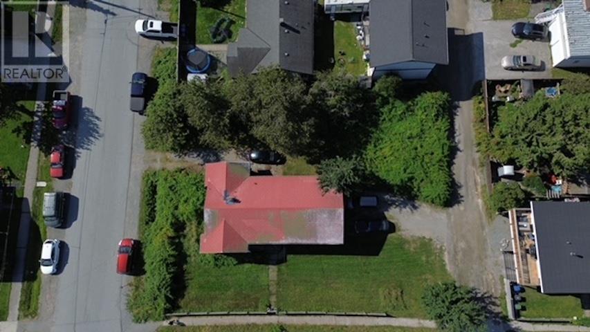 1246 VICTORIA STREET, Squamish, British Columbia