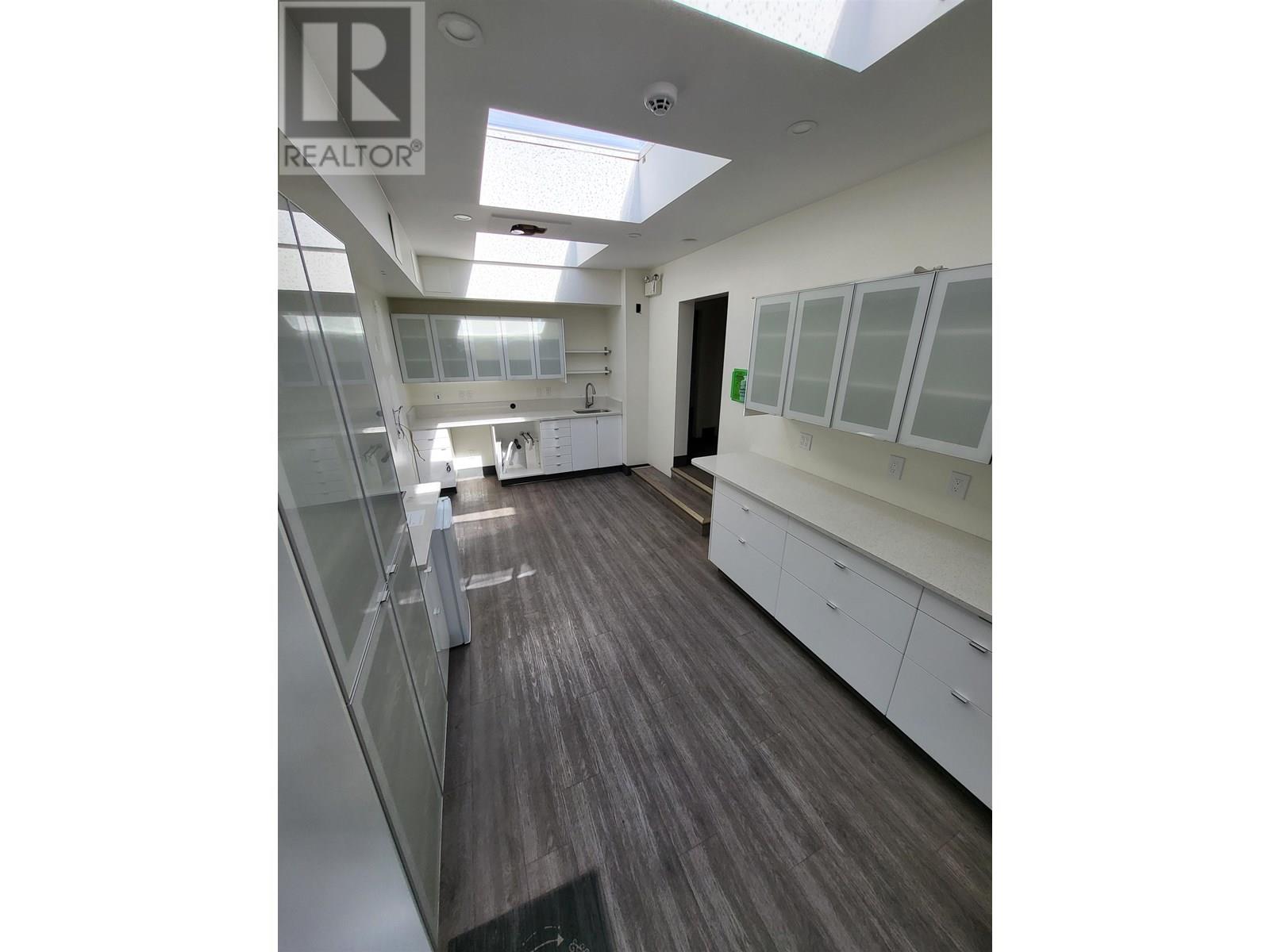 5762 Cowrie Street, Sechelt, British Columbia  V7Z 0K1 - Photo 12 - C8071146