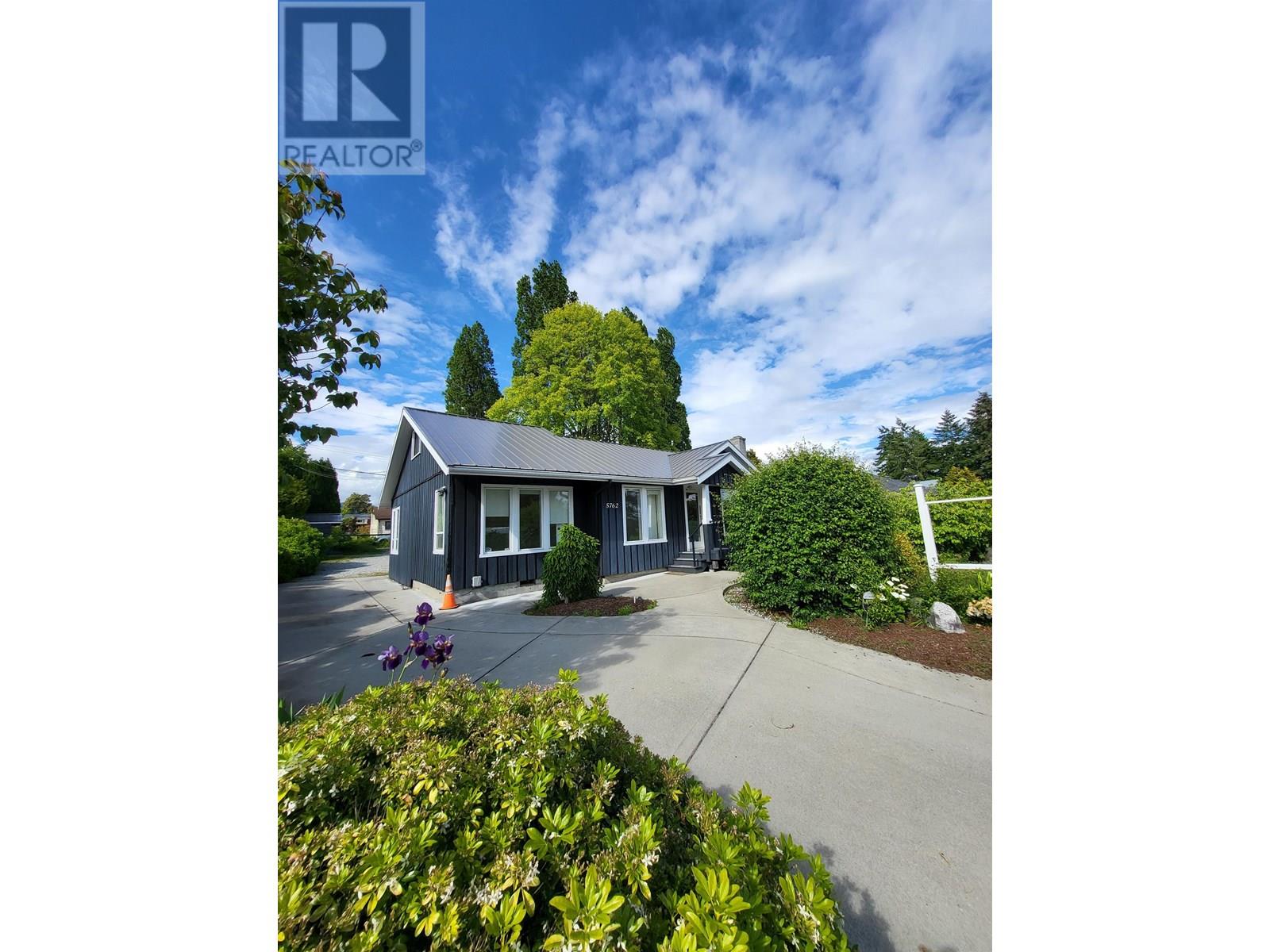 5762 Cowrie Street, Sechelt, British Columbia  V7Z 0K1 - Photo 13 - C8071146