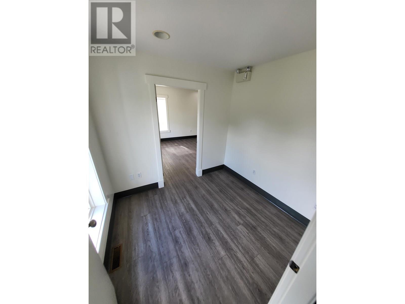 5762 Cowrie Street, Sechelt, British Columbia  V7Z 0K1 - Photo 7 - C8071146