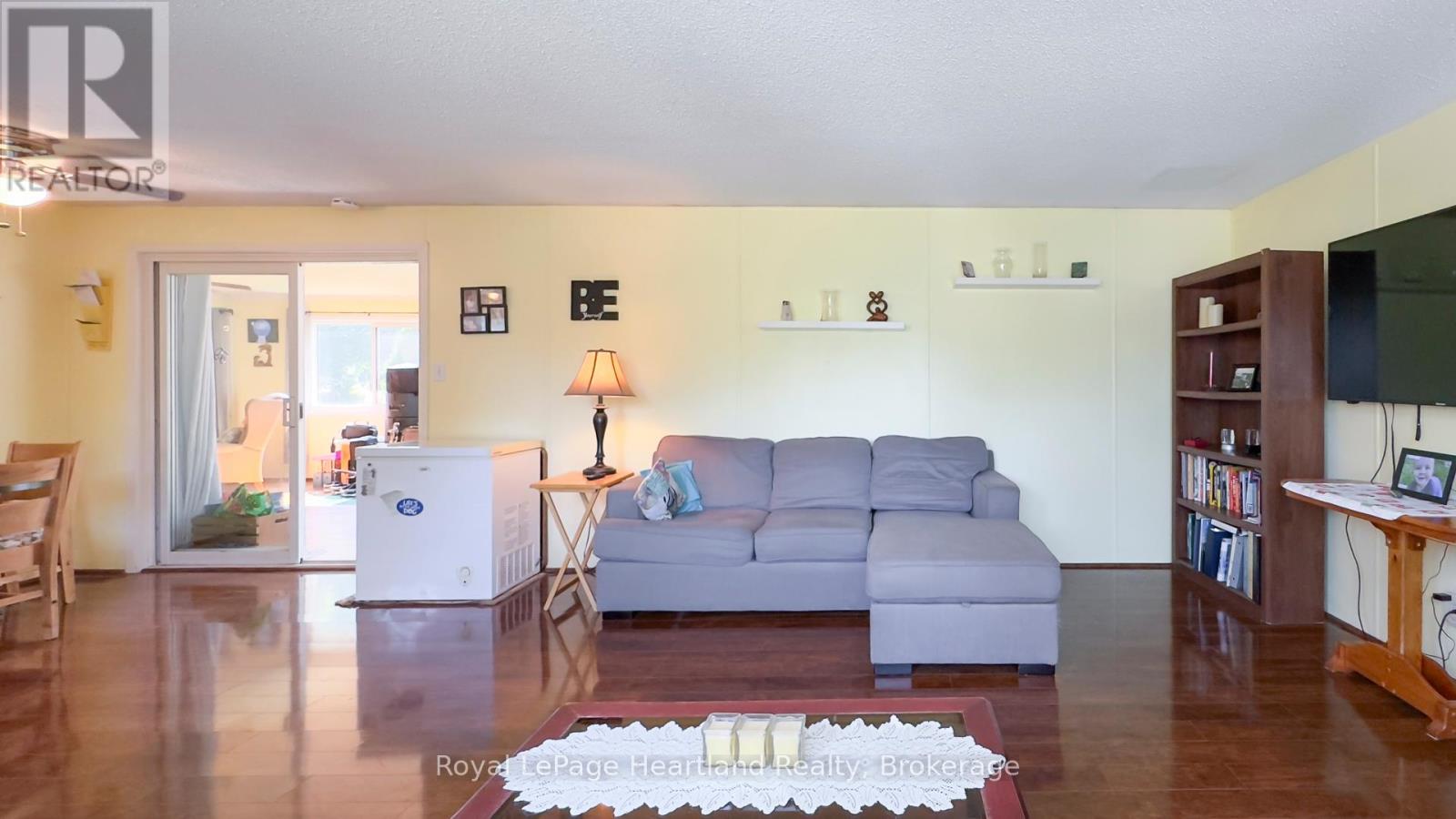 240 Hickory Lane, Perth East, Ontario  N5A 6S6 - Photo 18 - X12316144