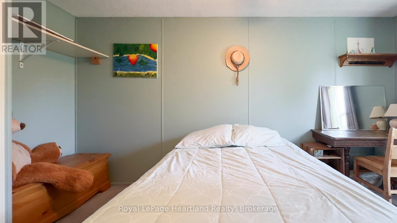 240 Hickory Lane, Perth East, Ontario  N5A 6S6 - Photo 44 - X12316144