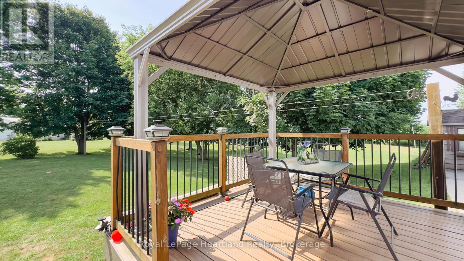 240 Hickory Lane, Perth East, Ontario  N5A 6S6 - Photo 46 - X12316144