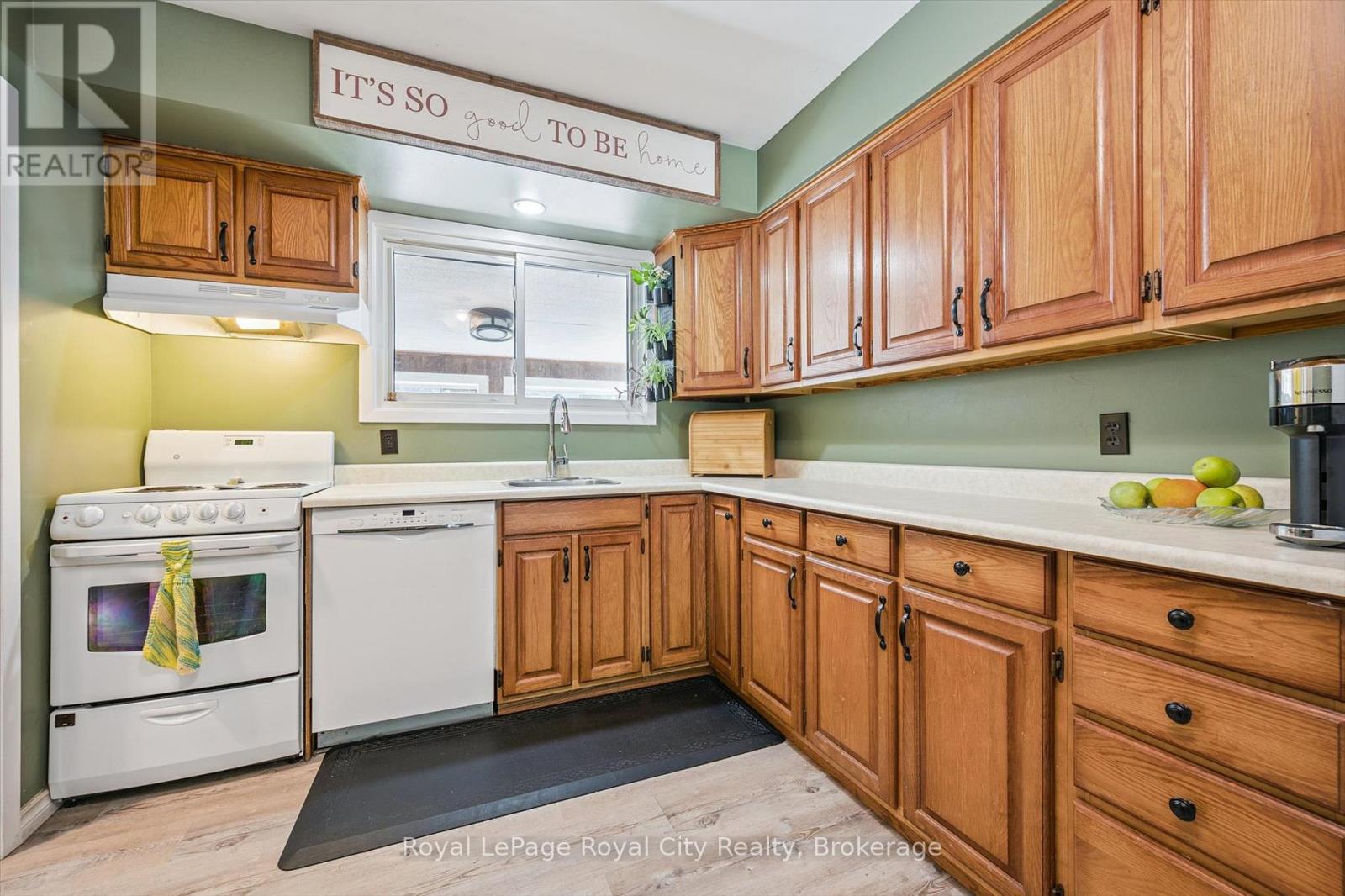 24 Julia Drive, Guelph, Ontario  N1H 5W1 - Photo 13 - X12316157