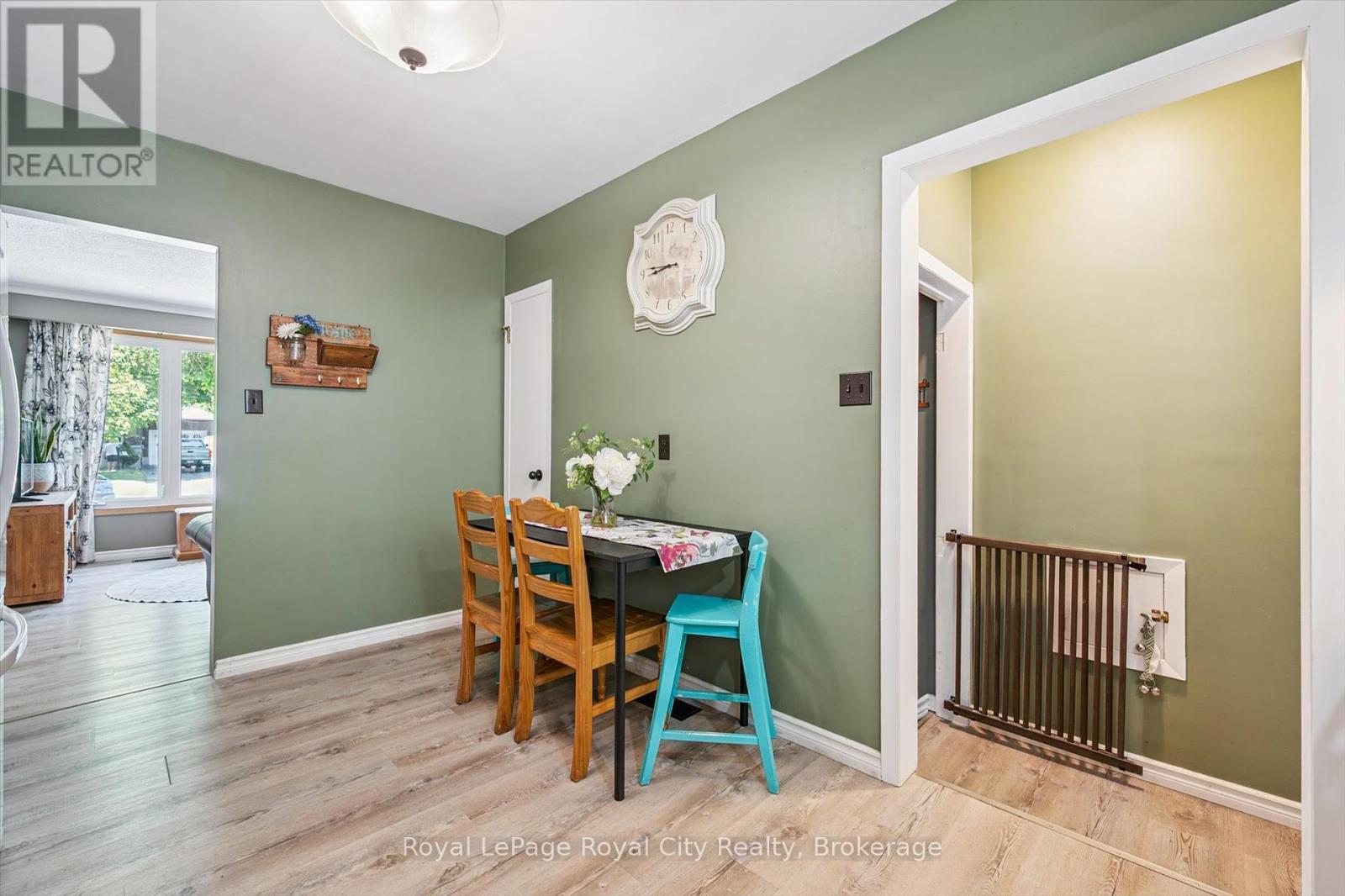 24 Julia Drive, Guelph, Ontario  N1H 5W1 - Photo 15 - X12316157