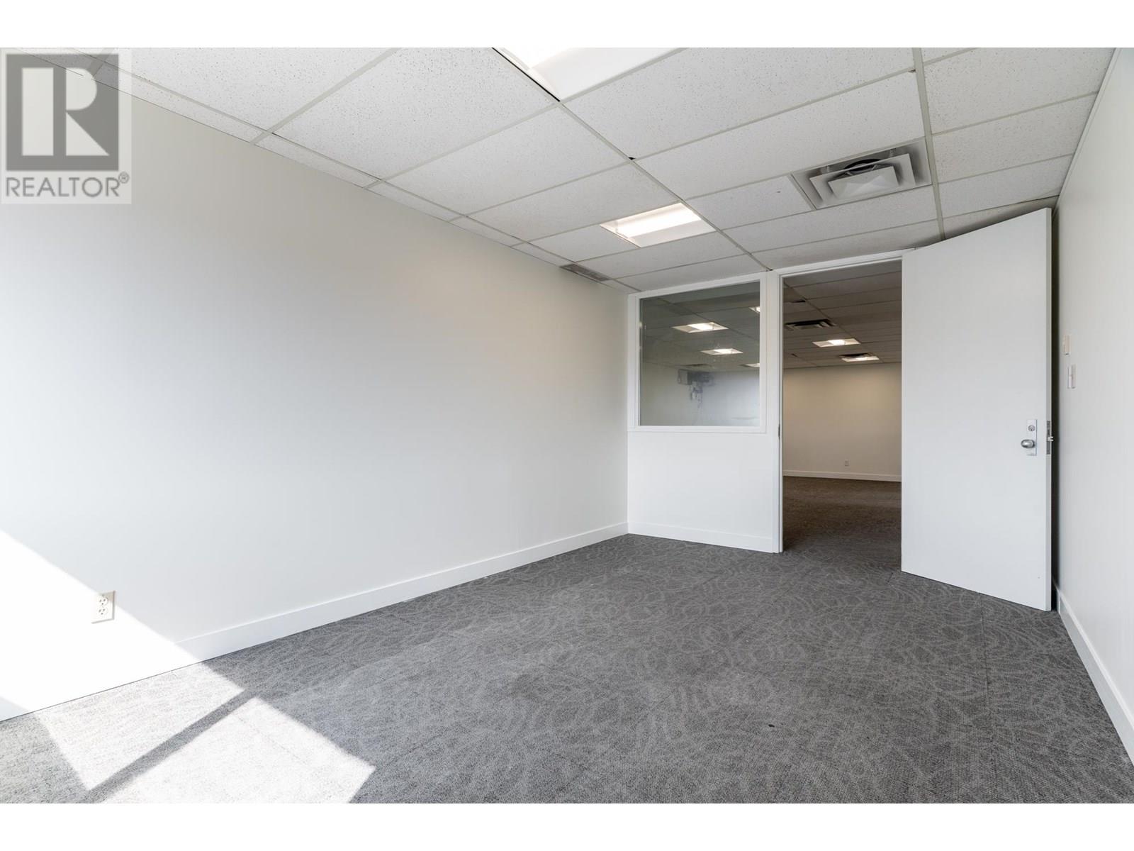 301 7818 6th Street, Burnaby, British Columbia  V3N 4N8 - Photo 12 - C8065039