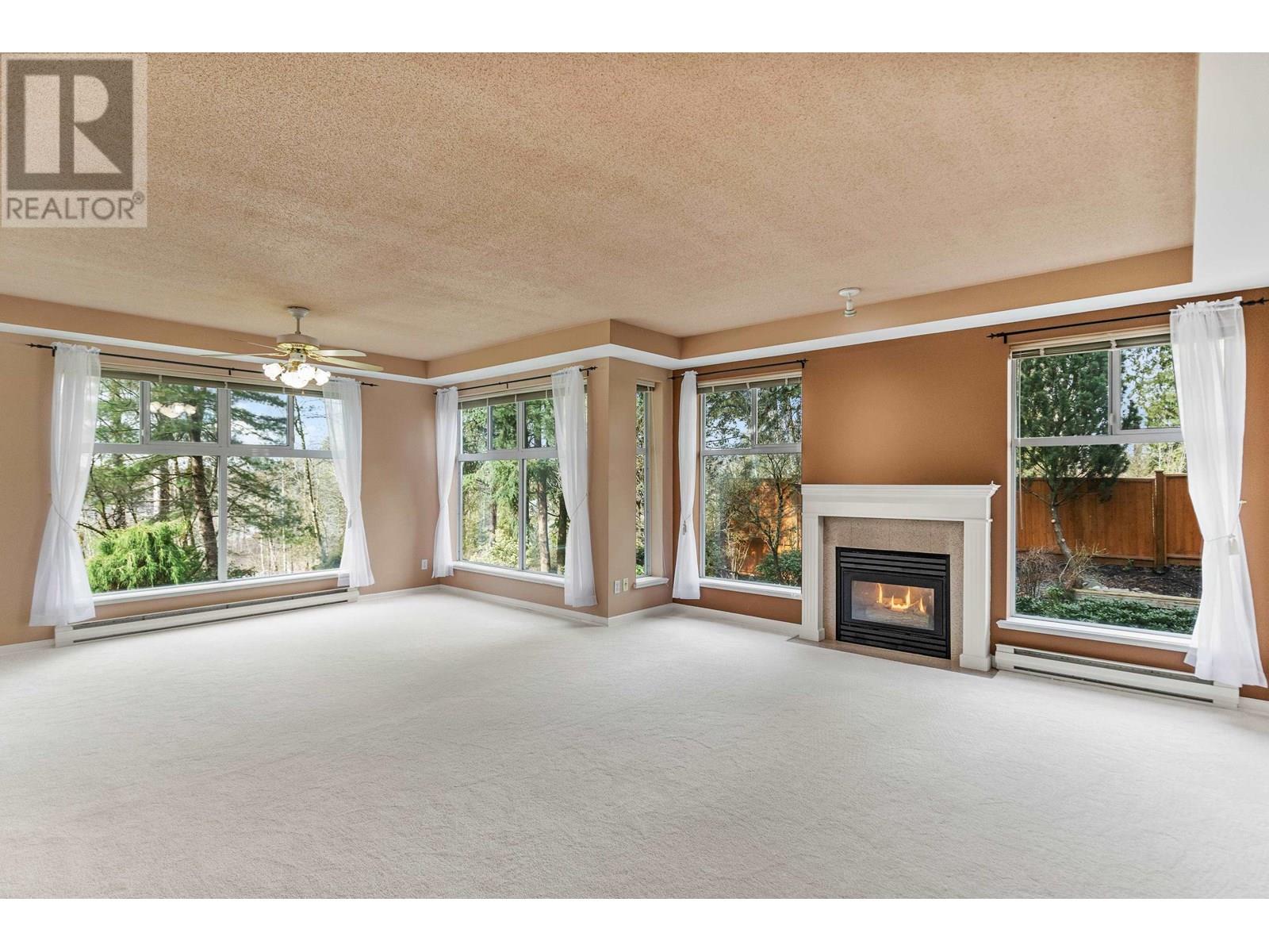 205 11609 227 Street, Maple Ridge, British Columbia  V2X 2L9 - Photo 2 - R3032158