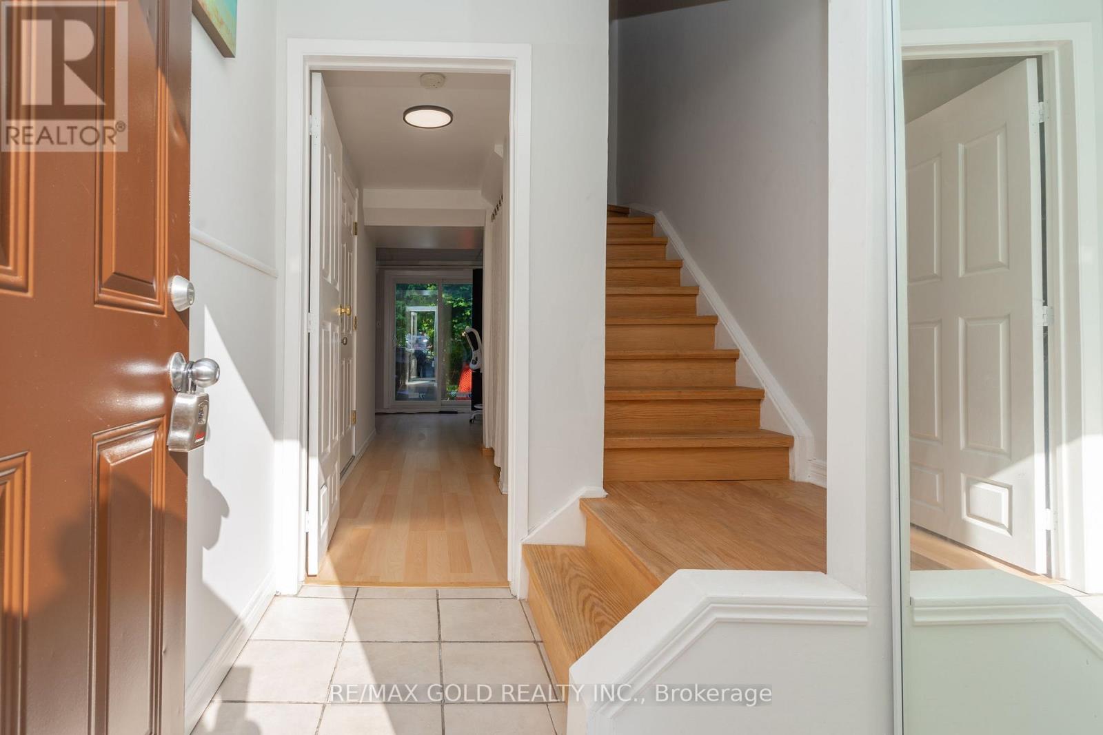 Property at 57 GUILDFORD CRESCENT image 4