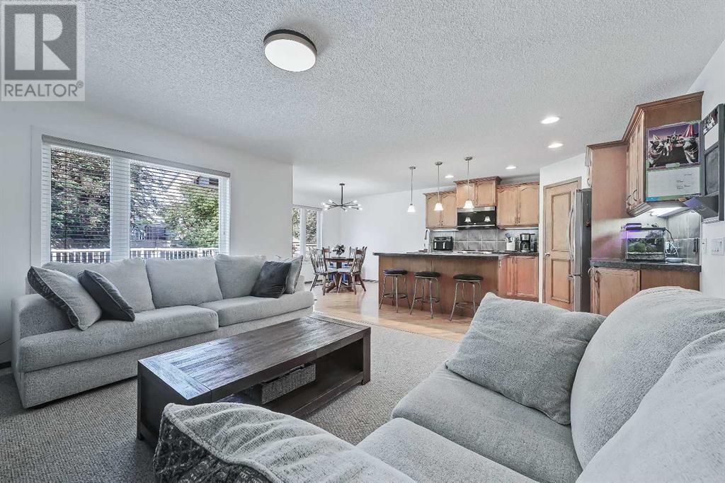 921 Cranston Drive Se, Calgary, Alberta  T3M 1E3 - Photo 11 - A2232044