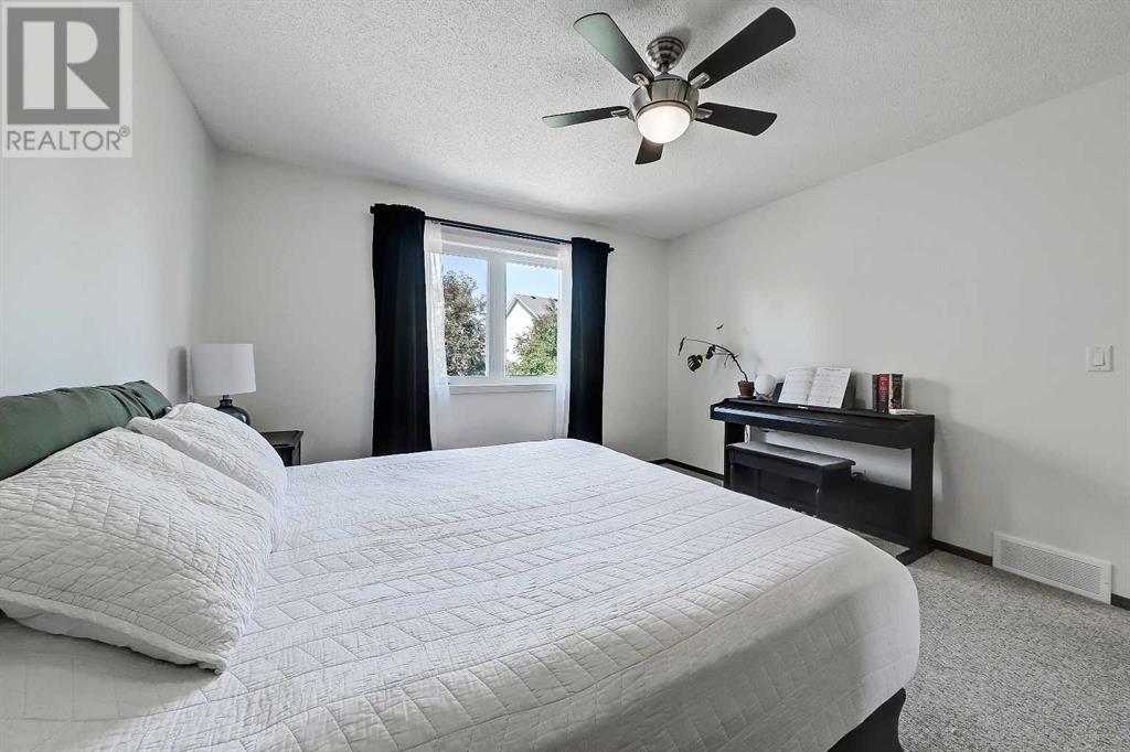 921 Cranston Drive Se, Calgary, Alberta  T3M 1E3 - Photo 17 - A2232044