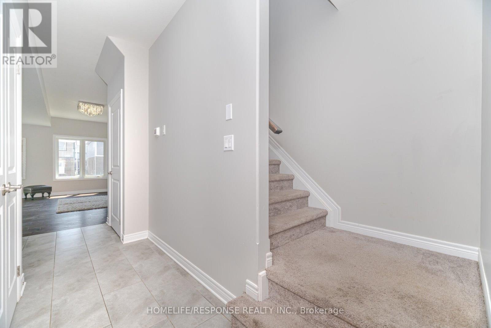 9 Bowman Crescent, Thorold, Ontario L2V 0G3 - Photo 25 - X12316167