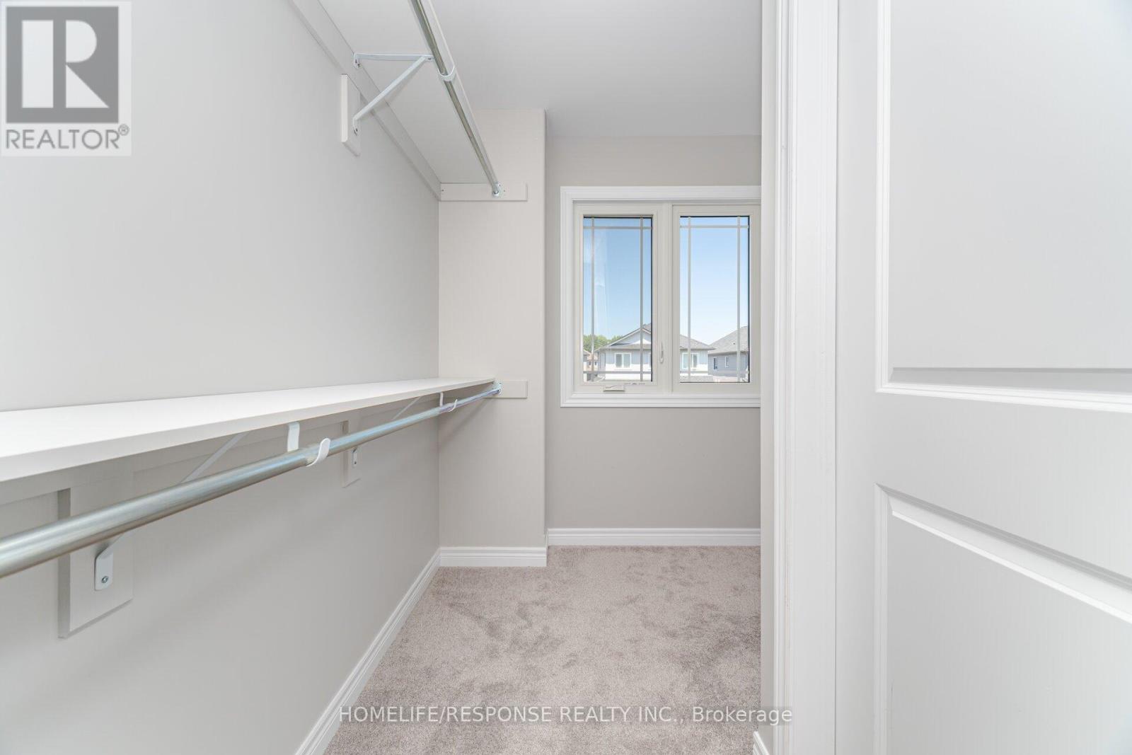 9 Bowman Crescent, Thorold, Ontario L2V 0G3 - Photo 31 - X12316167