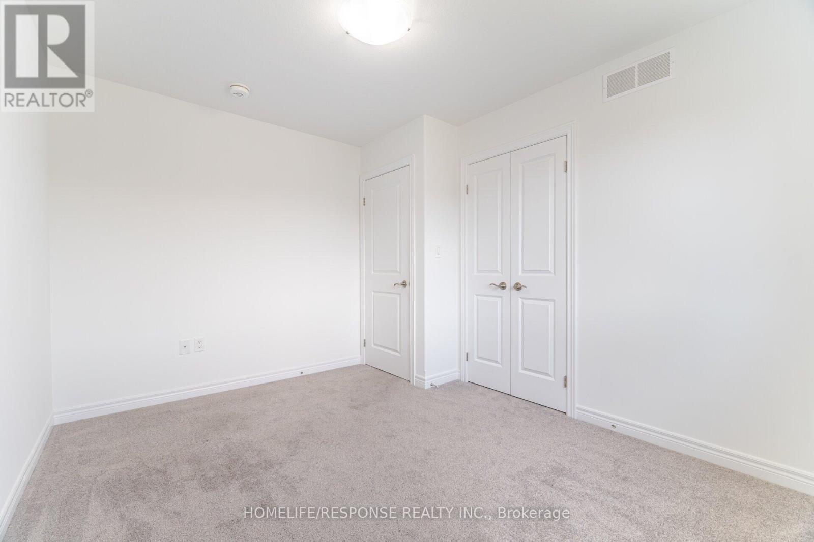 9 Bowman Crescent, Thorold, Ontario L2V 0G3 - Photo 36 - X12316167