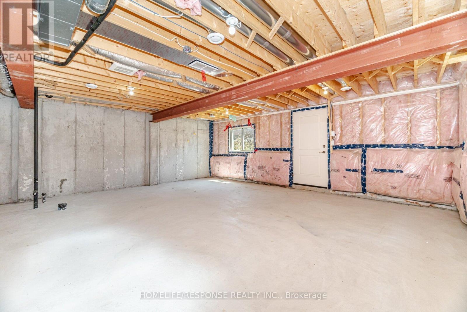 9 Bowman Crescent, Thorold, Ontario L2V 0G3 - Photo 41 - X12316167