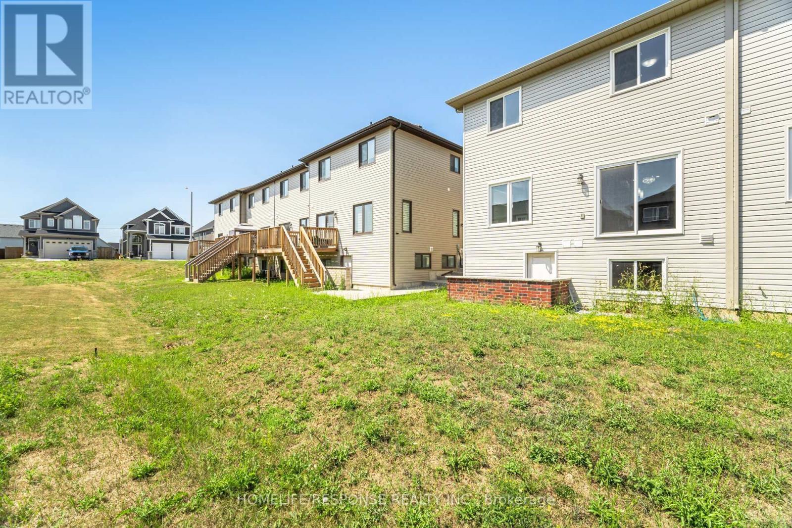 9 Bowman Crescent, Thorold, Ontario L2V 0G3 - Photo 48 - X12316167