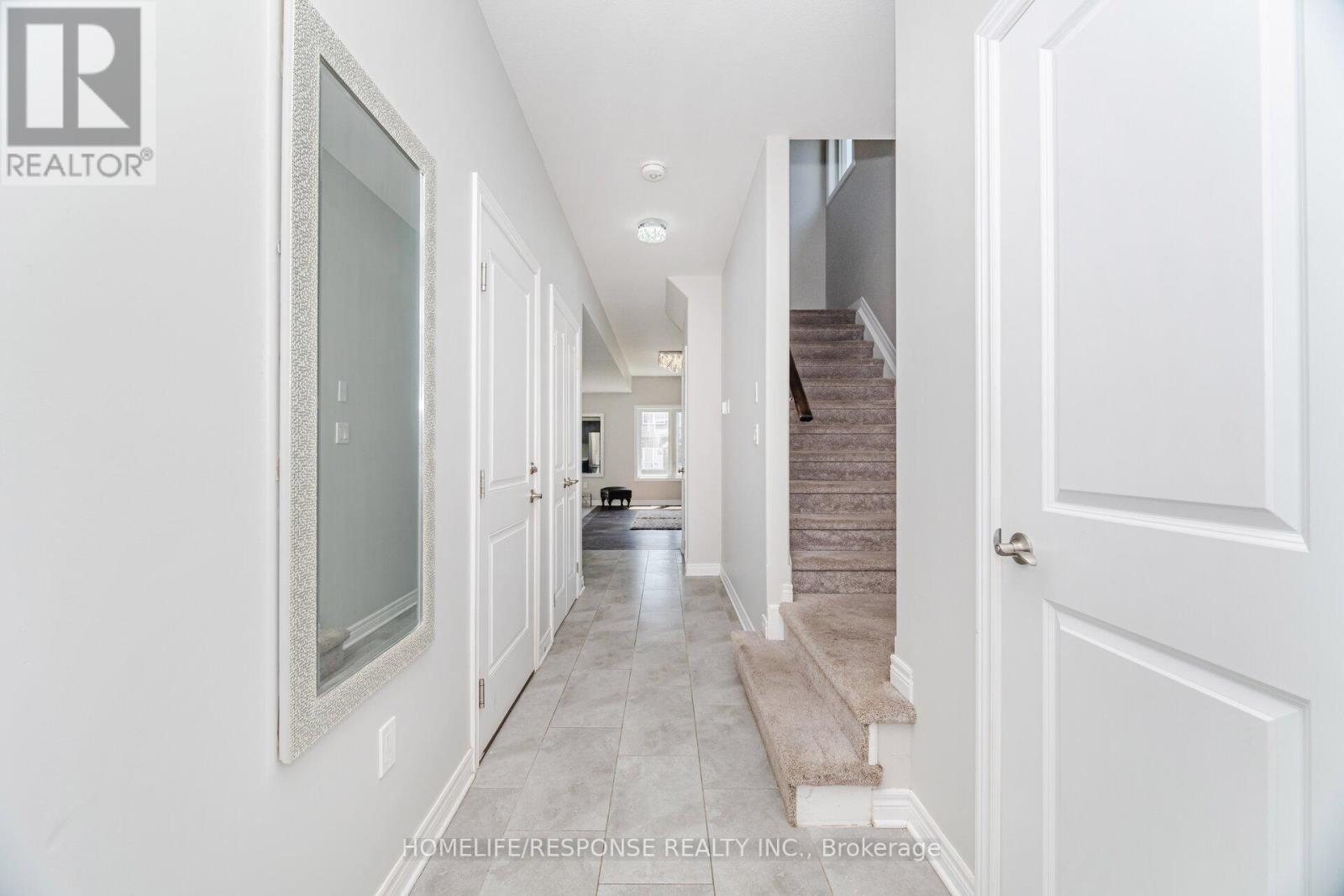 9 Bowman Crescent, Thorold, Ontario L2V 0G3 - Photo 9 - X12316167