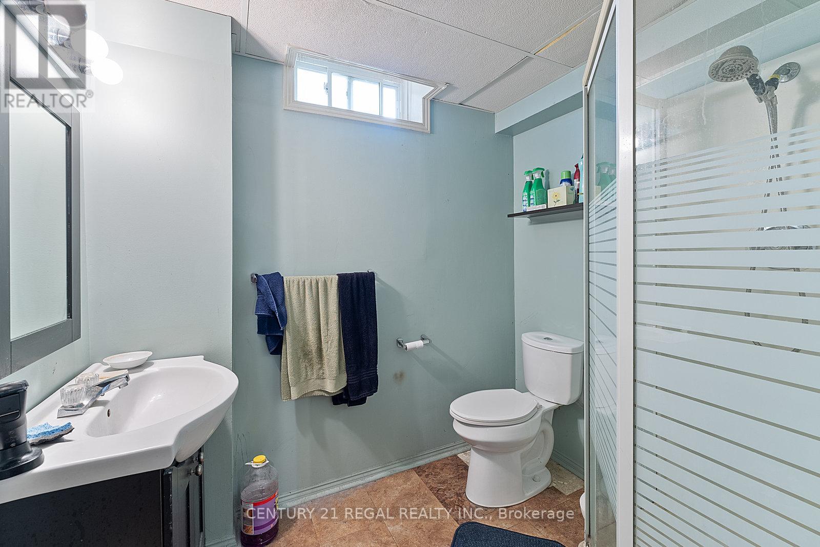 97 Hinchley Wood Grove, Brampton, Ontario  L6V 4J1 - Photo 43 - W12292933