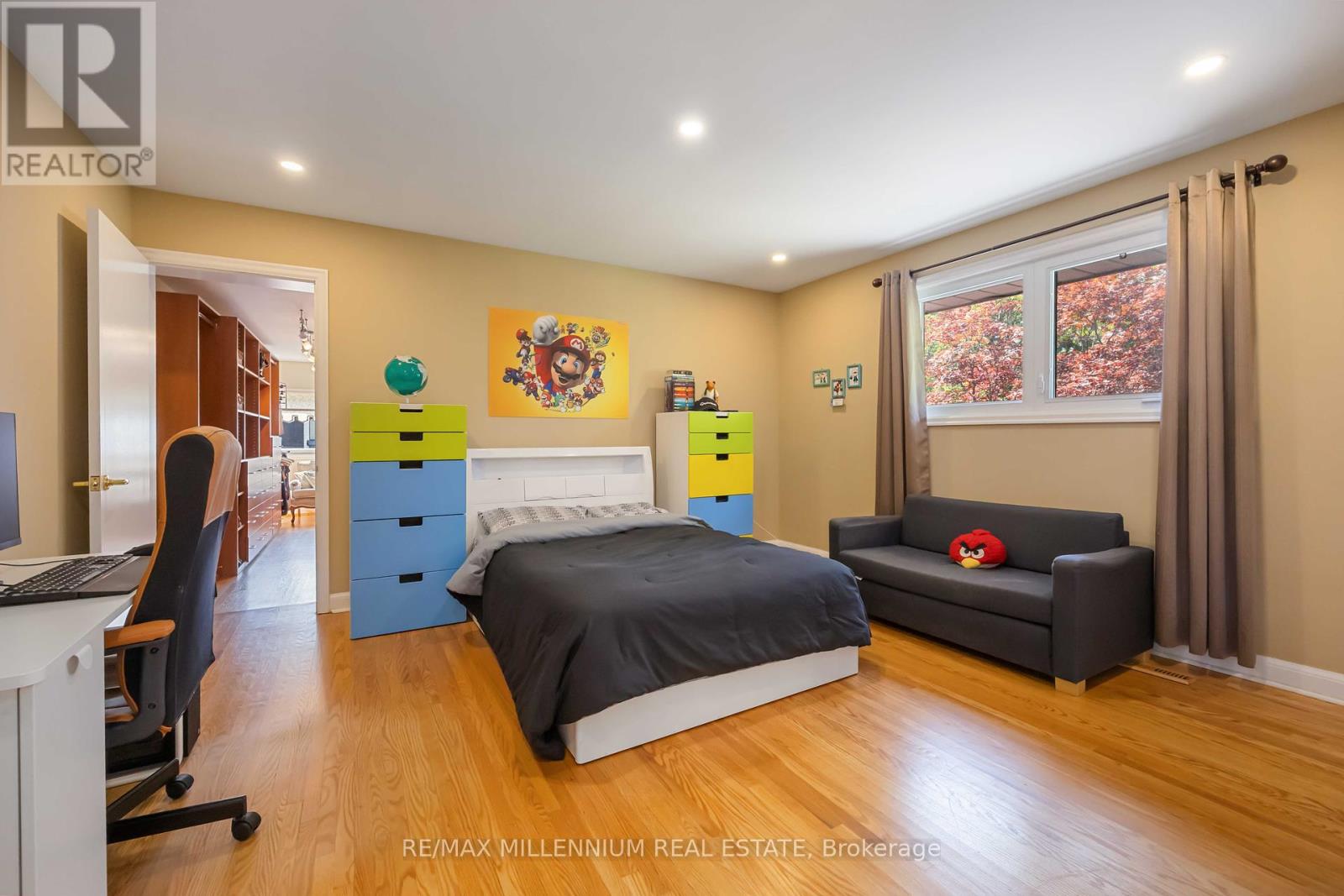 22 Richdale Court, Toronto, Ontario  M9B 5Y9 - Photo 21 - W12316224