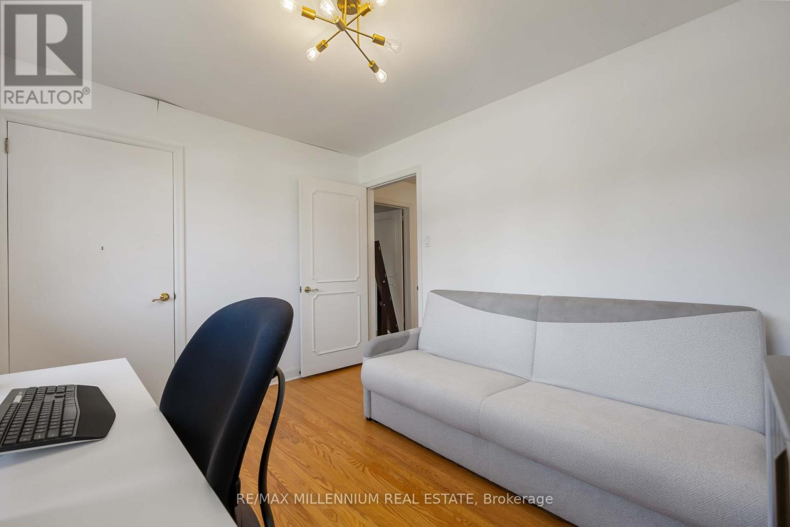 22 Richdale Court, Toronto, Ontario  M9B 5Y9 - Photo 28 - W12316224