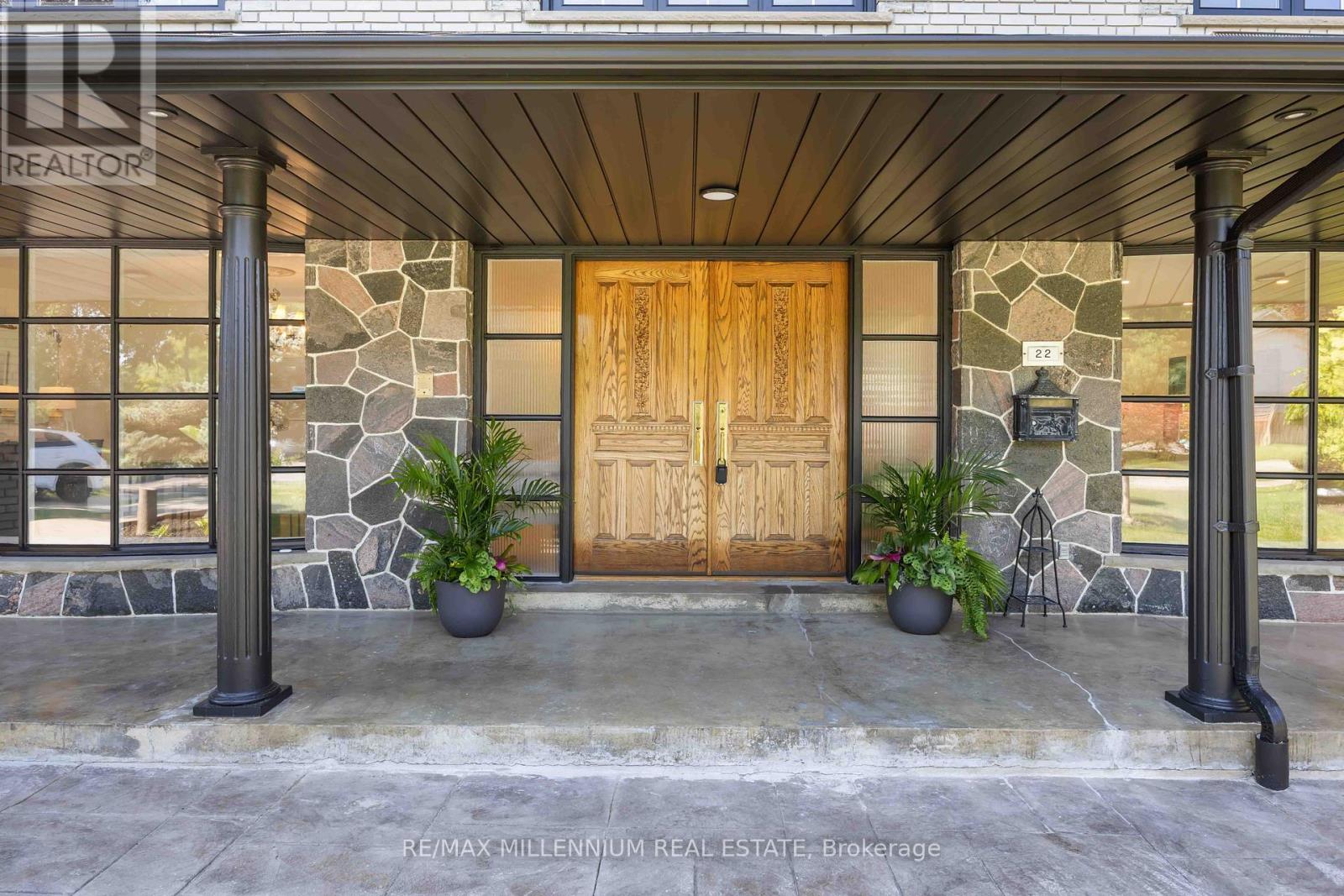 Property at 22 RICHDALE COURT image 3