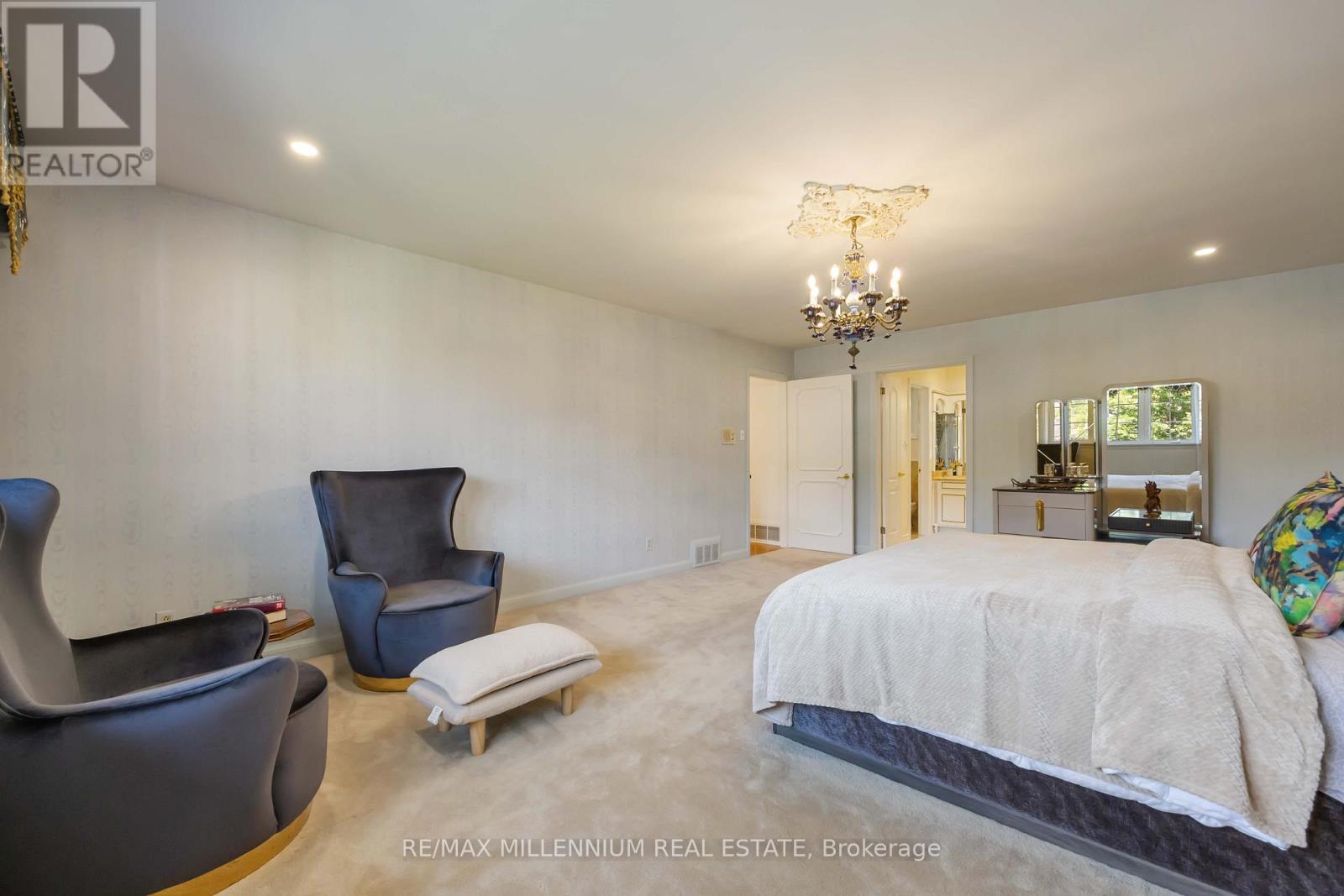 22 Richdale Court, Toronto, Ontario  M9B 5Y9 - Photo 30 - W12316224