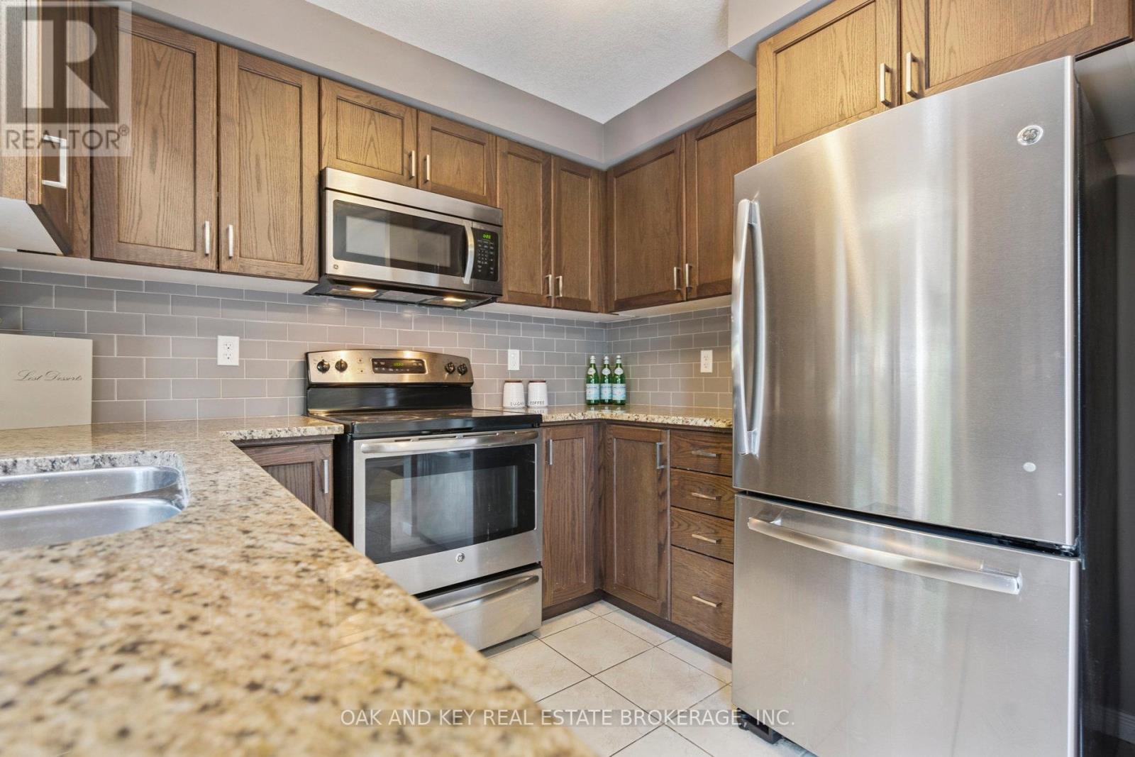 11 - 750 Lawrence Street, Cambridge, Ontario  N3H 0A9 - Photo 14 - X12316235