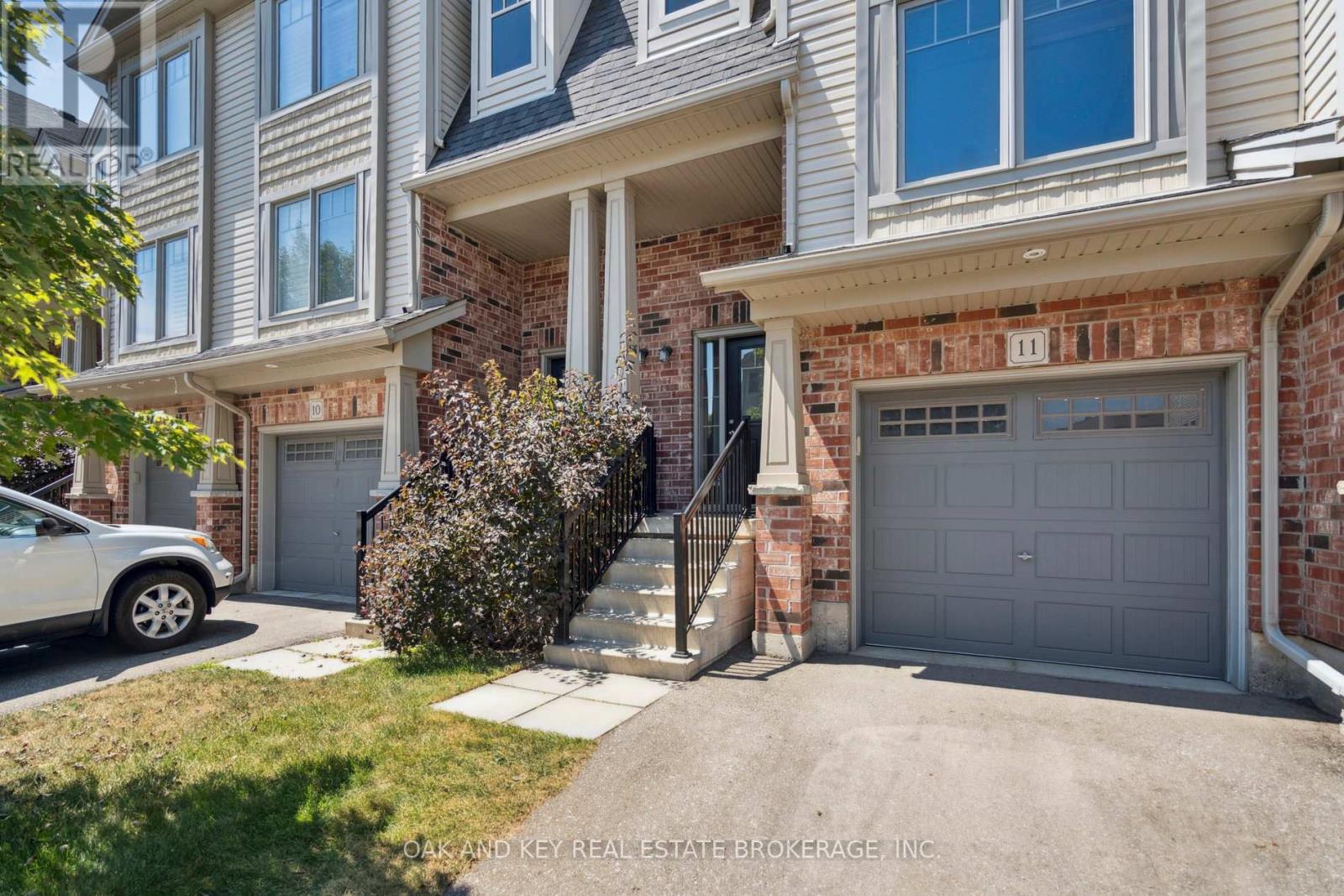 Property at 11 - 750 LAWRENCE STREET image 2