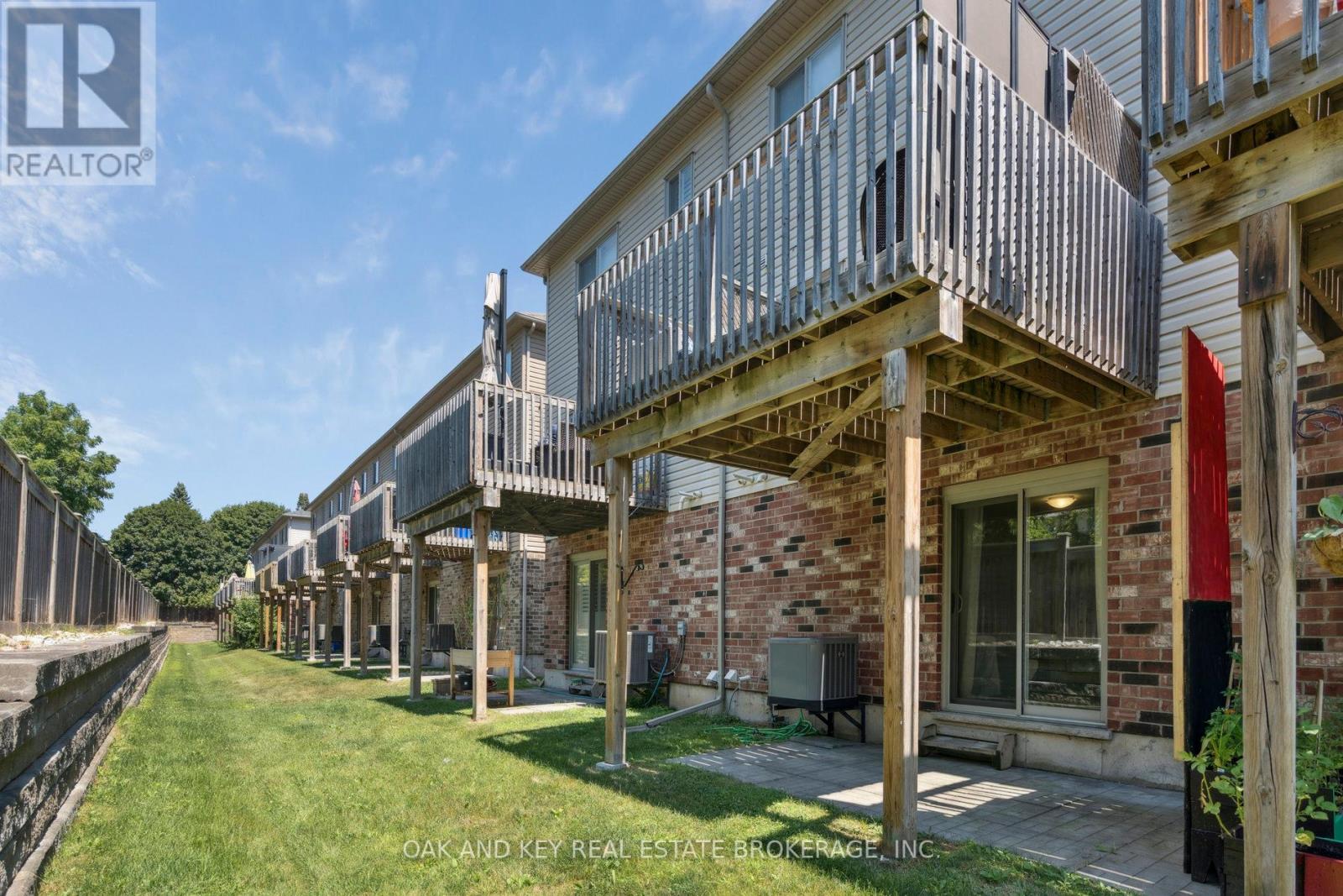 11 - 750 Lawrence Street, Cambridge, Ontario  N3H 0A9 - Photo 33 - X12316235