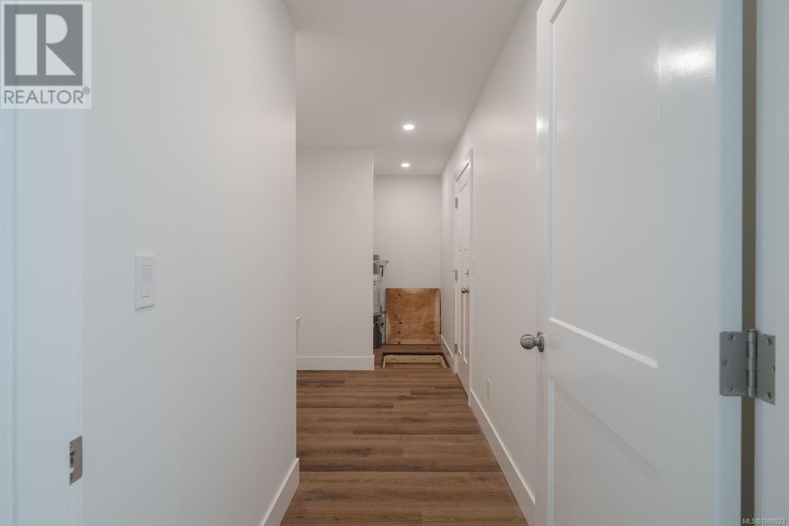 8 3774 12th Ave, Port Alberni, British Columbia  V9Y 5A5 - Photo 10 - 1008923